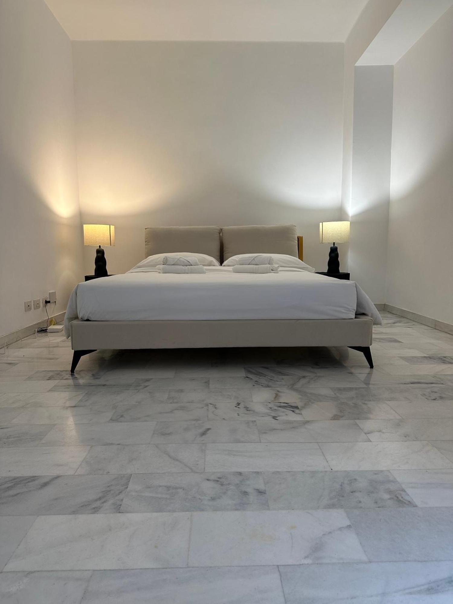The Right Place 4U Piemonte Apartment Рим Екстер'єр фото