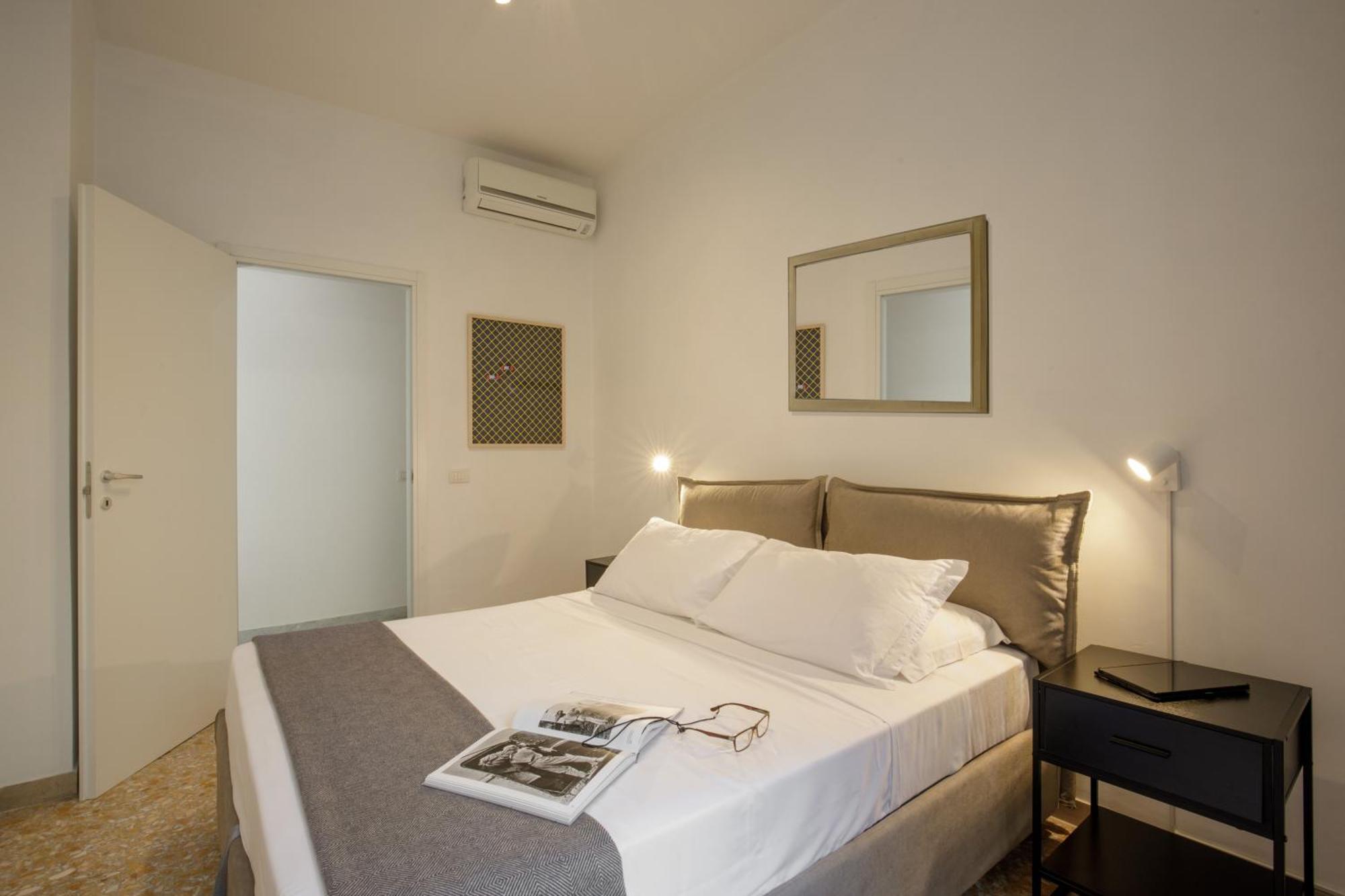 The Right Place 4U Piemonte Apartment Рим Екстер'єр фото